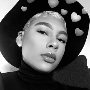 Meet your Posher, Braxton